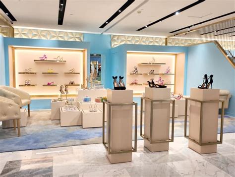 FJ Benjamin’s new retail concept ‘Avenue on 3’ opens in .